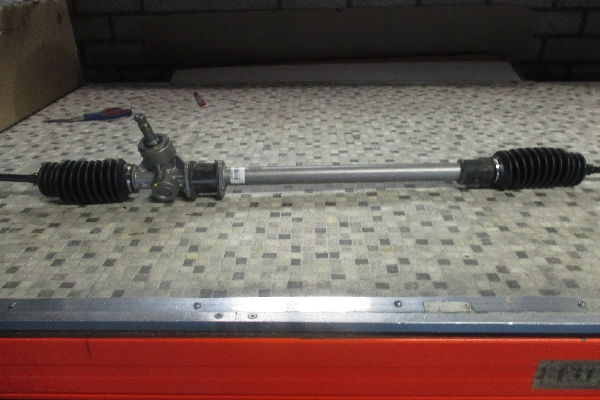 4706018