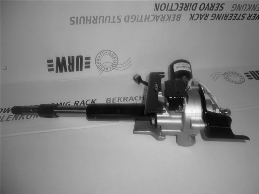 347900